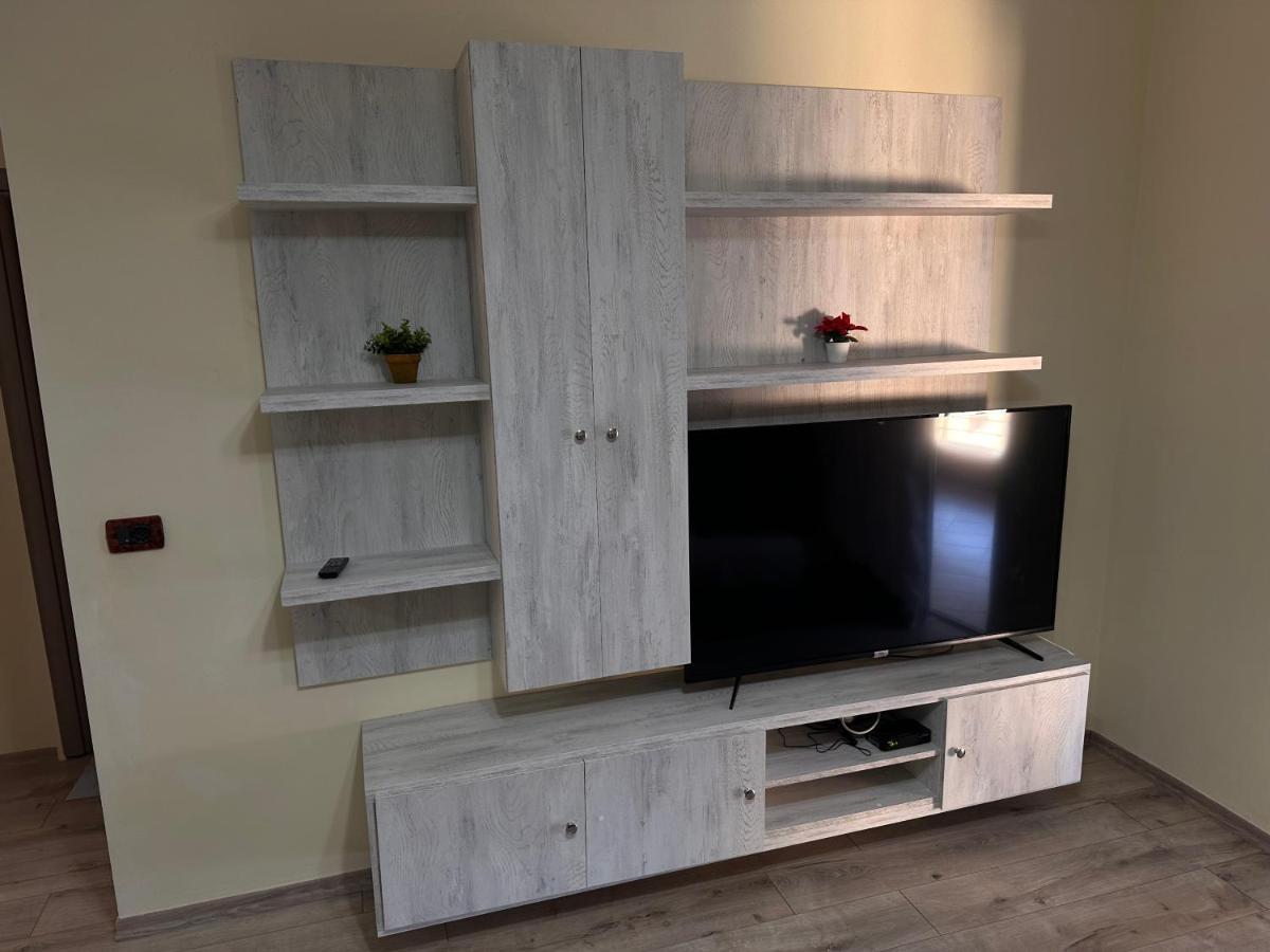 Family Apartments Саранда Екстер'єр фото
